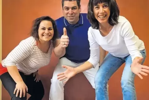 Wollen Menschen in Bewegung bringen (von links): Das Ehepaar Michaela und Martin Stüttgen und Anja Oehler.