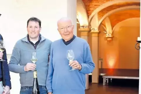 Gemeinsam mit seinem technischen Betriebsleiter Achim Eberle (Mitte) engagiert sich Johann Fitz (links), immer unterstützt von s