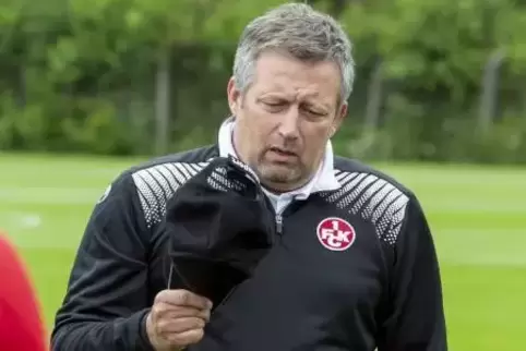 Seine Mannschaft hat drei ihrer vier Oberligaspiele nach der Winterpause verloren: Hans Werner Moser, Trainer des 1. FC Kaisersl