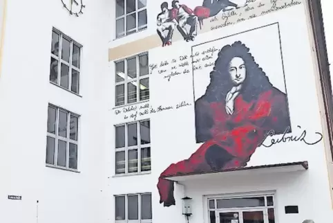 Ein AfD-Abgeordneter aus Koblenz hat sich über die Zustände am Leibniz-Gymnasium informiert.