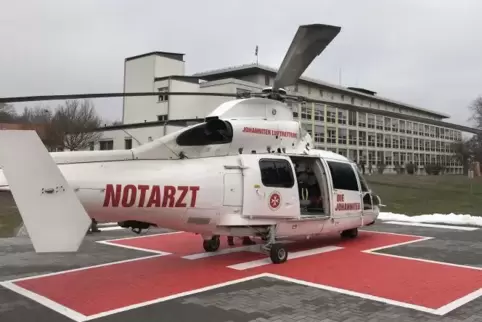 Die Vergabe der Interimskonzession für einen Rettungshubschrauber in der Westpfalz verzögert sich: Ein Bewerber hat bei Gericht 