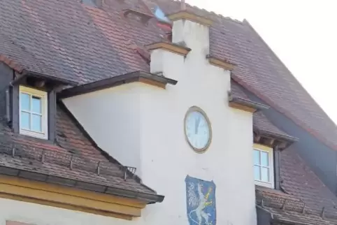 Bleibt für den Fall der Fälle als Alarminstrument erhalten: die Sirene auf dem Alten Rathaus in Rodalben.