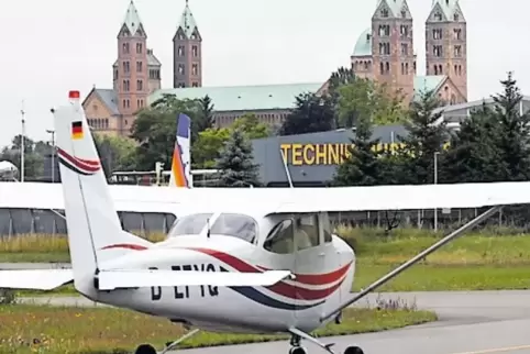 Zukunft in Frage gestellt: der Flugplatz Speyer.