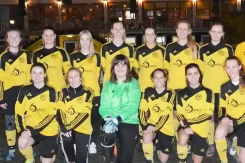 Wollen in der kommenden Spielzeit wieder in der Verbandsliga ein Wörtchen mitreden: die Fußballerinnen des SV Obersülzen.  Foto: