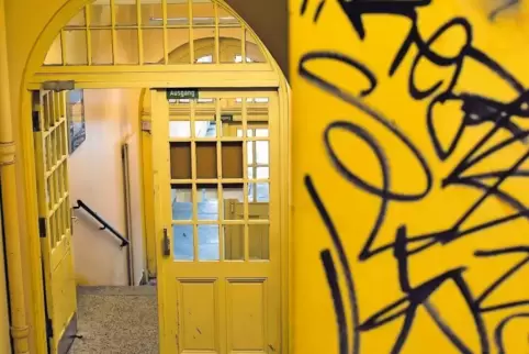 Wählerisch dürfen Wohnungssuchende nicht sein. Vermieter diktieren die Konditionen.