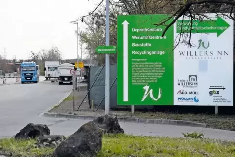 Nach dem tödlichen Unfall hat die Gewerbeaufsicht mehrfach Inspekteure zu Süd-Müll in Heßheim geschickt und Verbesserungen verla