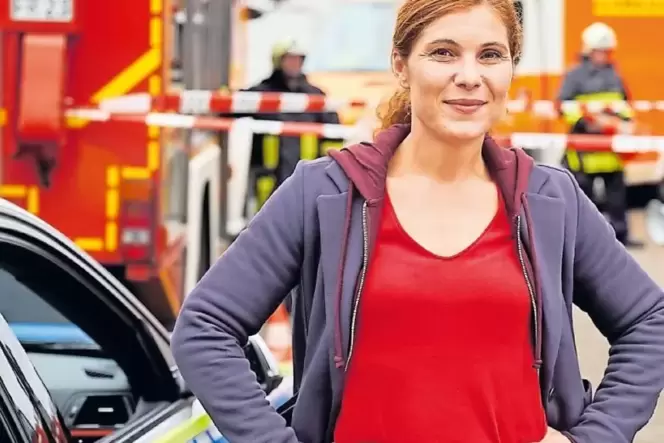 Vier Monate habe sie für die erste Staffel der Serie »Die Klempnerin« durchgearbeitet – »das war ein krasses Drehpensum«, sagt Y Vier Monate habe sie für die erste Staffel der Serie »Die Klempnerin« durchgearbeitet – »das war ein krasses Drehpensum«, sagt Y