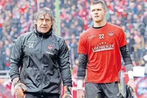 Lehrmeister und Schüler: Gerry Ehrmann und Lennart Grill.