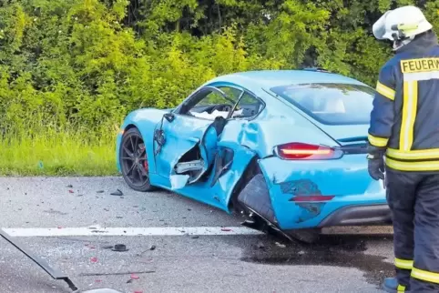 Bei dem Unfall entstand ein Schaden von 150 000 bis 200 000 Euro.