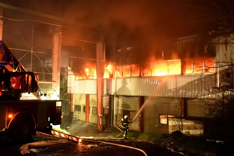 grossbrand-entsorgung7-4.JPG