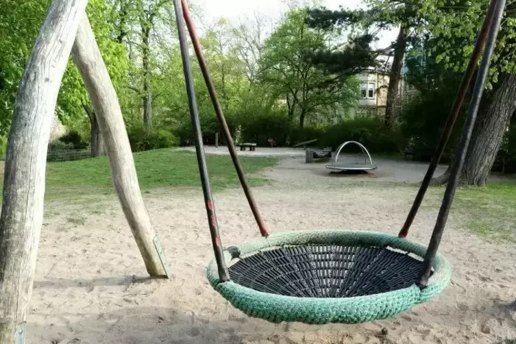 Das Angebot f&uuml;r Kinder wird um einen Wasserspielplatz erweitert.  Foto: Iversen