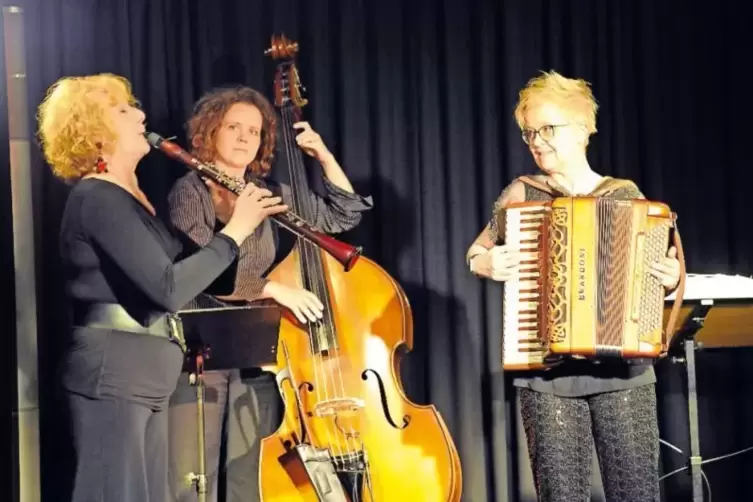 Vermitteln mit ihrer Musik eine tiefe Melancholie, aber auch überschäumende Lebensfreude: die Musikerinnen von Klezmers Techter.