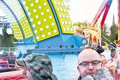 Ja nix verschütten: Vier Teams kämpfen im Polyp um den Inhalt im Krug, hier: die Abenteurer.