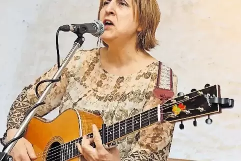 Vanessa Novak überzeugt mit ihrem Musikstil.