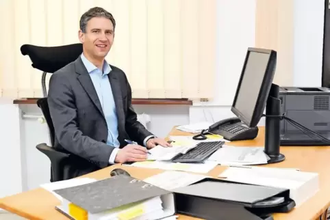 Wechselte aus einer Münchner Anwaltskanzlei in die öffentliche Verwaltung: Jan Kardaus.