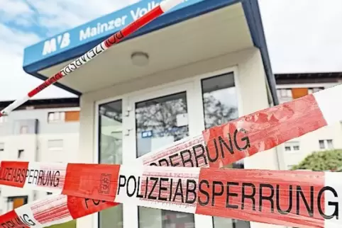 Der Fall in Mainz-Mombach ist bereits die zwölfte Sprengung eines Geldautomaten in Rheinland-Pfalz in diesem Jahr.