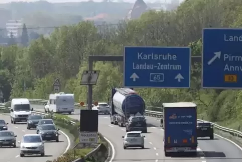 Die A?65 bei Landau-Nord.  Foto: van