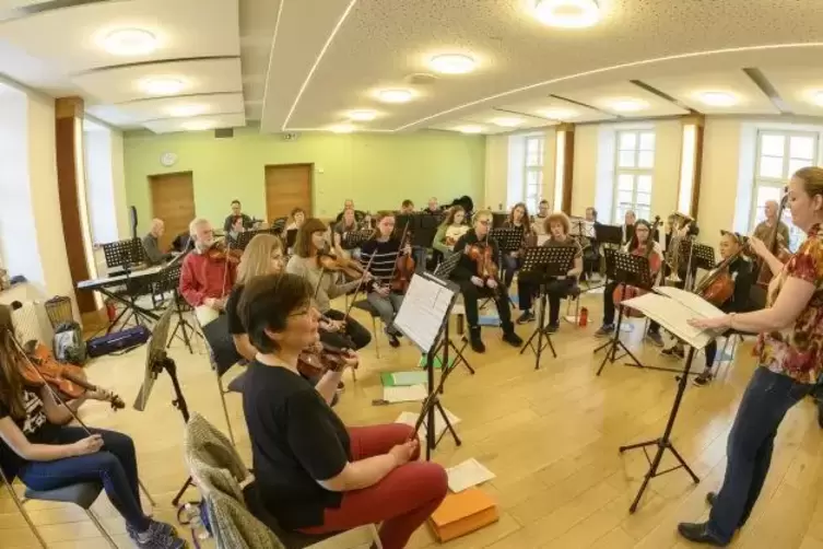 &bdquo;Spiel mir das Lied vom Kino&ldquo; ist ohne Frage so noch nie da gewesen im Musikantenland.  Foto: m. hoffmann