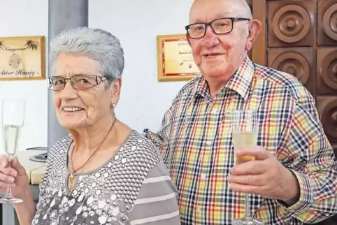 Helene und Werner Nungesser freuen sich auf viele Glückwünsche.