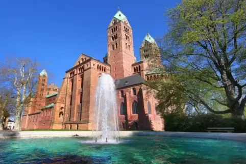 Wird auf der Südseite des Doms stehen: das Blindentastmodell. Foto: Lenz 