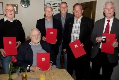 Ehrungen beim SPD-Ortsverein Lauterecken (von links): Hans-Ludwig Altes (40 Jahre Mitglied), Günter Mehler (40), Günter Mayer, J