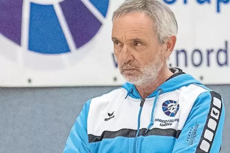 Leitwolf: Trainer Johannes Finck hofft auf den Neuanfang.
