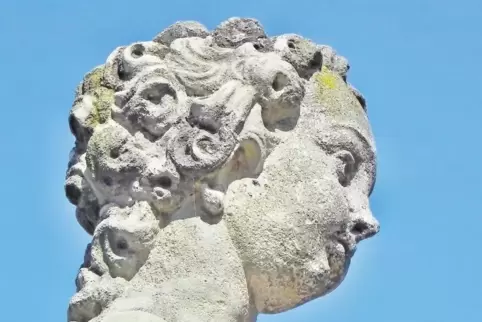 Kindliche Anmut steht dem Wachenheimer Putto ins Gesicht geschrieben.