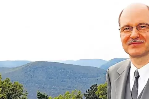 Prof. Winfried Lang