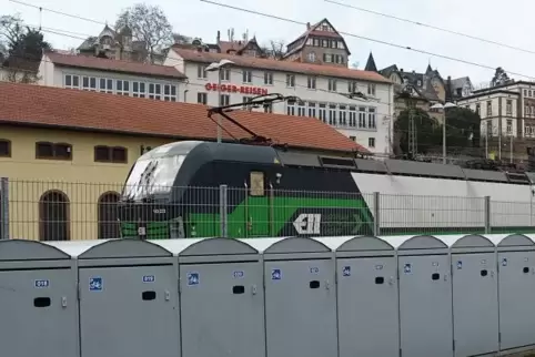 Die Fahrradboxen am Bahnhof sollen künftig nicht mehr nötig sein. Im Parkhaus sind über 100 Fahrradabstellplätze vorgesehen, was