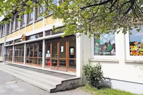 Der Erhalt der Grundschule Burgenländchen ist Ratsmitgliedern aus allen Fraktionen ein Anliegen.