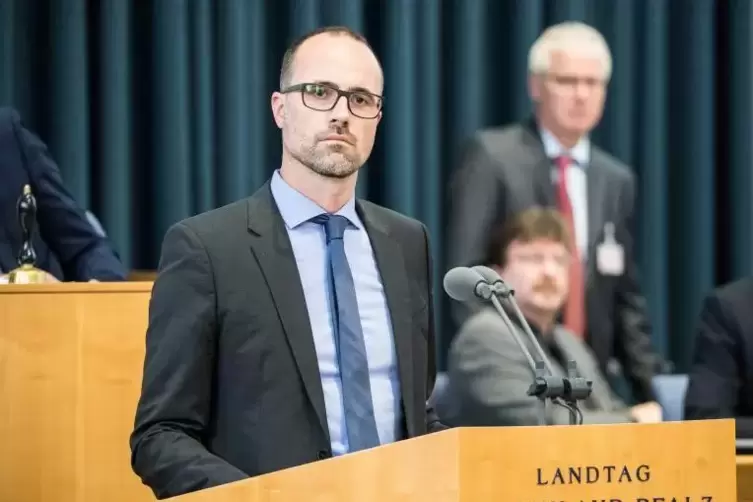 Clemens Hoch (SPD), Chef der Staatskanzlei des Landes Rheinland-Pfalz  Foto: Andreas Anrold/dpa