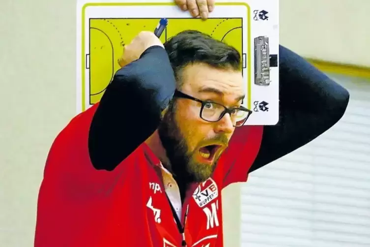 Martin Schwarzwald hat als Zweitliga-Trainer in Wuppertal vor allem gelernt, unter Druck Entscheidungen zu treffen.