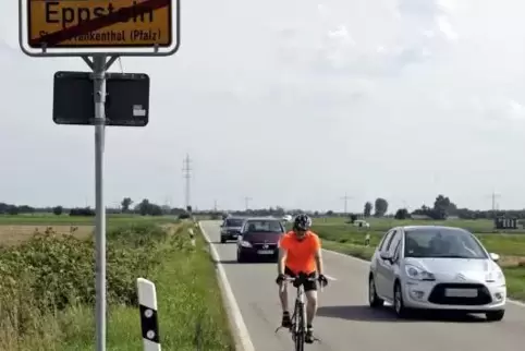 Bei diesem Thema sind sich die Parteien in Eppstein einig: Der Radweg entlang der Landesstraße 524 muss kommen. Archivfoto: BOLT