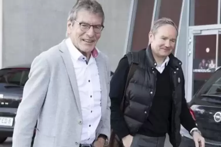 Wollte als regionaler Investor dem 1. FCK helfen, hatte damit aber kein Glück: Hans Sachs (rechts) mit Beiratsmitglied Paul Wüst