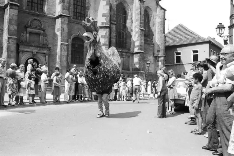 Wehmütig erinnern sich die Freinsheimer an ihr Hahnenfest, das bis 1989 auf dem etwas abseits gelegenen Hahnenplatz gefeiert wur