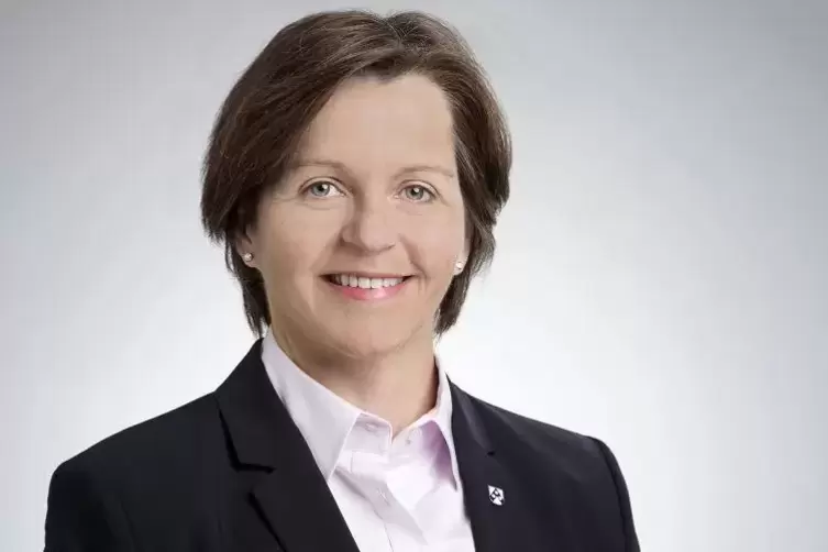 Ist erst seit wenigen Wochen in ihrer neuen Funktion: Evelyn Thome (51), die im Röchling-Konzernvorstand jetzt für Finanzen zust