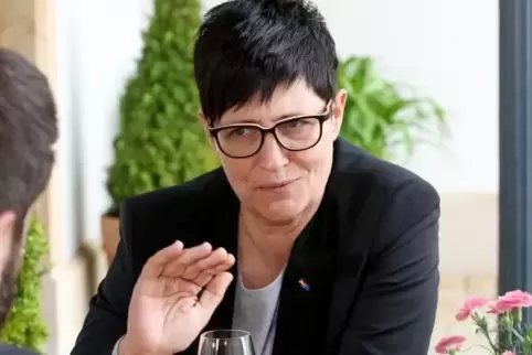Christine Schneider im Gespräch mit RHEINPFALZ-Redakteur Andreas Schlick.