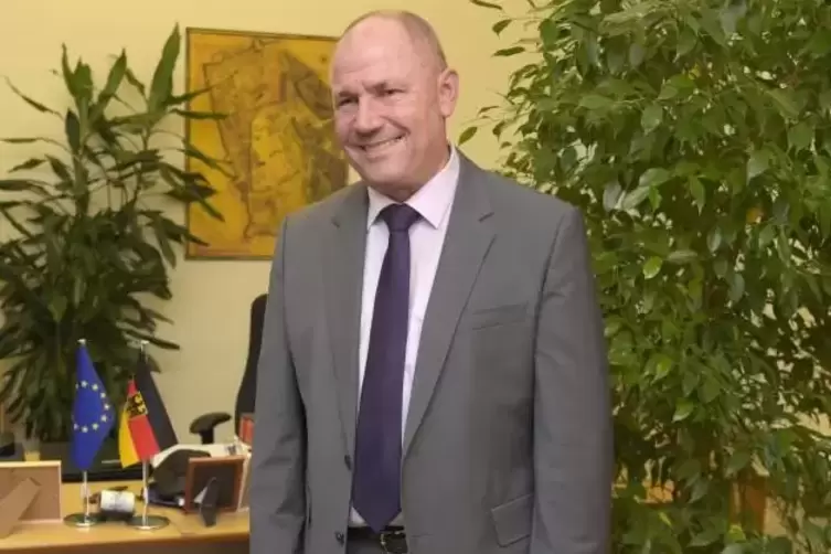 CDU-Politiker Adolf Kessel, der am 1. Juli in das Amt des Wormser Oberbürgermeisters eingeführt wird, will mit allen Fraktionen 
