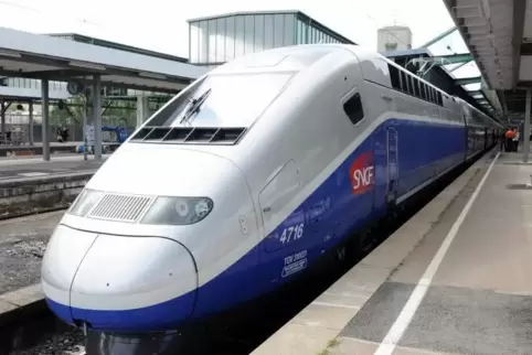 Ein TGV-Hochgeschwindigkeitszug der französischen Staatsbahn SNCF. Foto: DPA