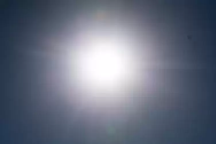 Am Wochenende schlägt die Sonne zu. Foto: DPA
