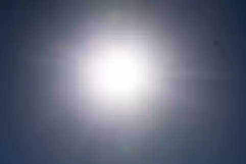 Am Wochenende schlägt die Sonne zu. Foto: DPA