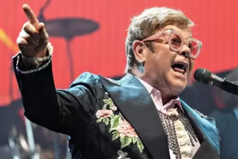 Auf Abschied eingestellt: Elton John bei seiner „Farewell Yellow Brick Road Tour“ in Kopenhagen.  Foto: REUTERS