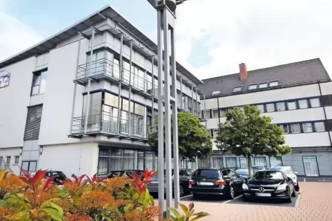 Will mit Fusion Zweiter im Land hinter Mainz werden: die Noch-Volksbank Kur- und Rheinpfalz in Speyer. Will mit Fusion Zweiter im Land hinter Mainz werden: die Noch-Volksbank Kur- und Rheinpfalz in Speyer.