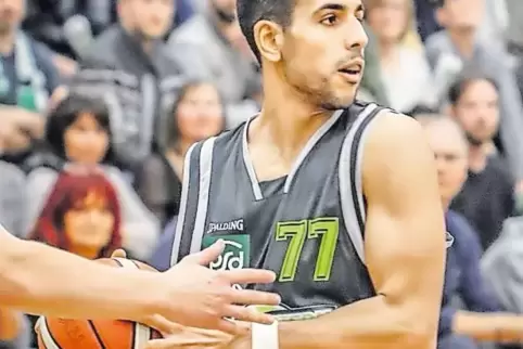 „Mein Leben ist Basektball“, sagt Jordi Salto, der nicht nur selbst spielt, sondern auch die Jugend er SG Dürkheim/Speyer traini
