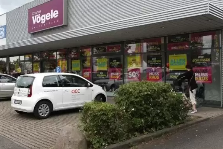 Wie sich die Bilder gleichen. Bevor &bdquo;Miller & Monroe&ldquo; einzog, musste 2018 die V&ouml;gele-Filiale schlie&szlig;en.  Foto: van