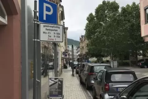 Es gebe immer weniger Parkplätze in der Stadt, so die Willkomm. Foto: ffg