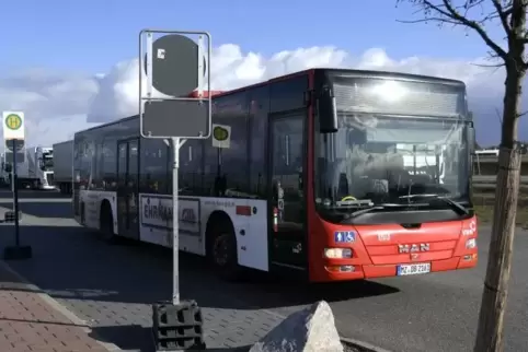 Die Buslinie 465 war im Februar mit sehr wenigen Fahrten gestartet.  Foto: BOLTE