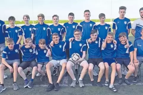Die C-Jugend des TuS Wachenheim ist Meister geworden.