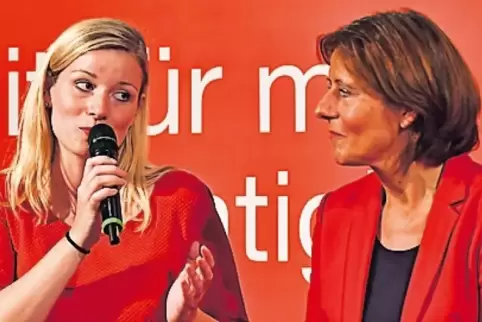 Isabel Mackensen mit Ministerpräsidentin Malu Dreyer.