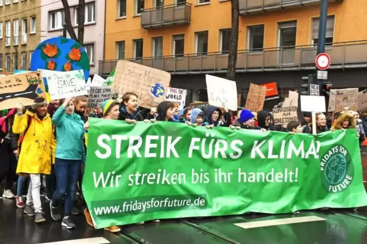 In Mainz gehen jeden Freitag Tausende Schüler für mehr Klimaschutz auf die Straßen. Morgen heißt es auch in Kirchheimbolanden „F